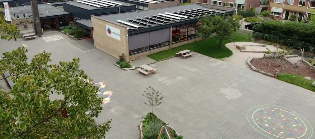 schoon rond de school