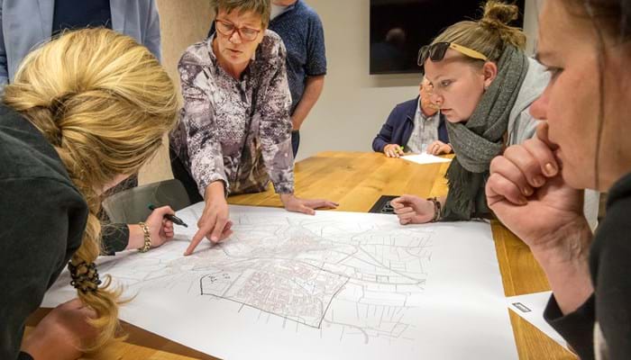 Vrijwilligersbijeenkomst Zwerfafval in Oostellingwerf