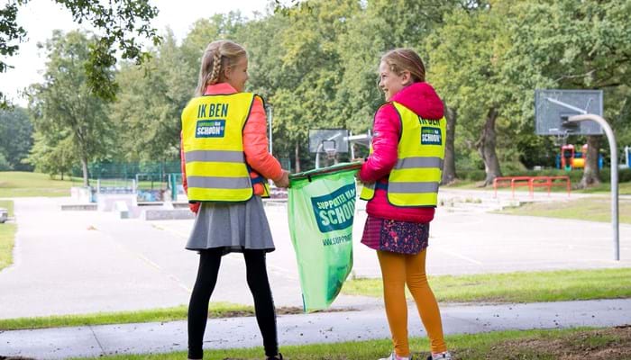 Supporters van Schoon ruimen op